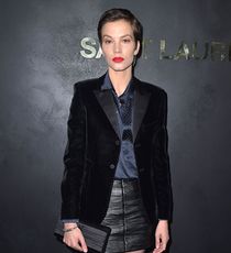 Sylvia Hoeks, 43 года, Голландия Sylvia Hoeks, 43 года,